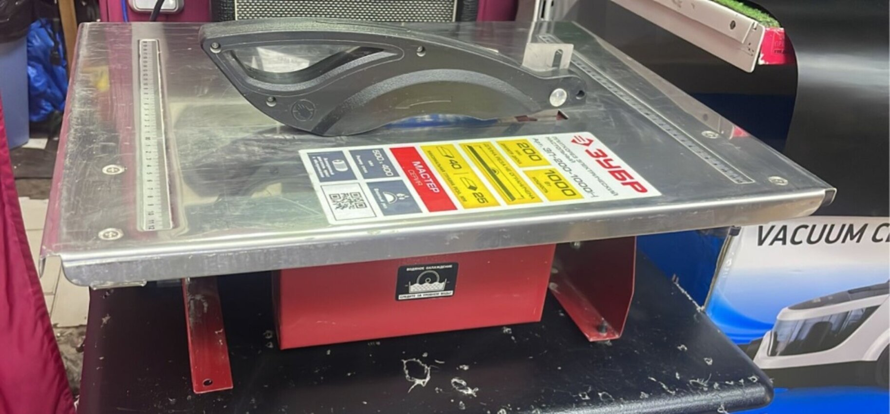 Плиткорез Зубр ЭП 200-1000Н