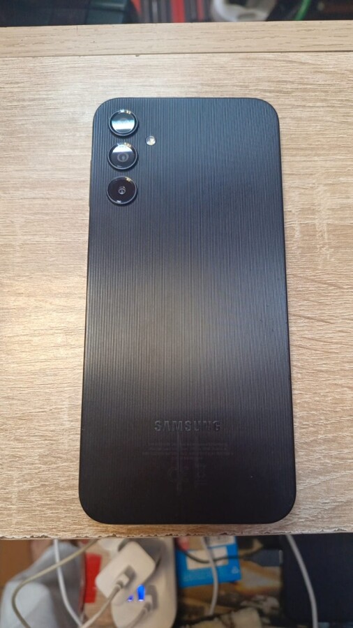 Смартфон Samsung A14 64 гб