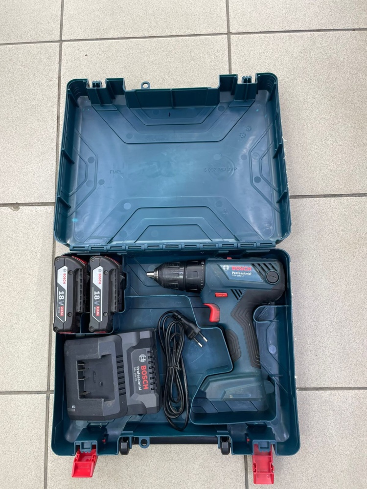 Шуруповерт Bosch
