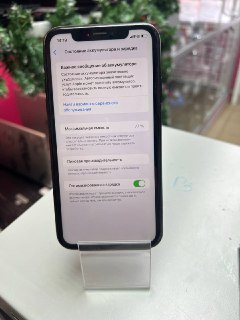 Смартфон iPhone XR 128 Gb  акб 77 %