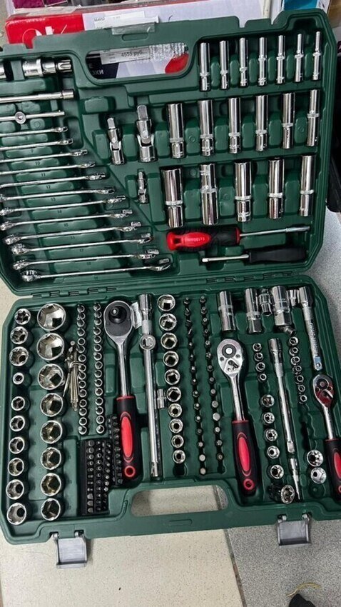 Набор инструментов 216