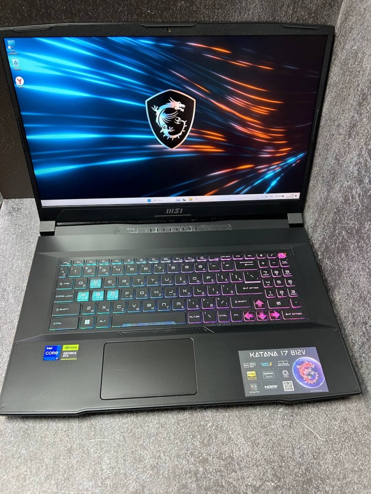 Ноутбук MSI Katana 17