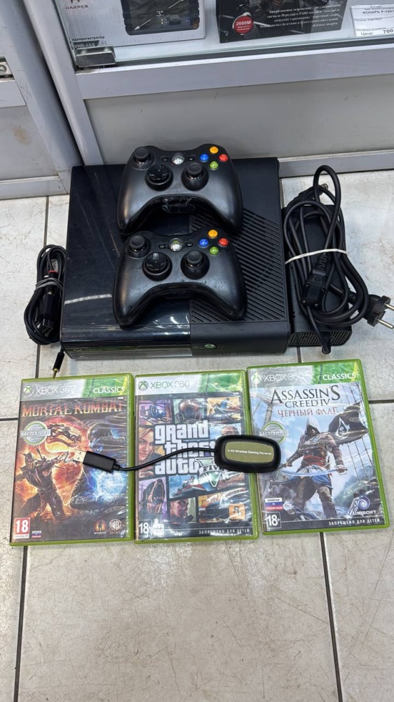 Игровая приставка XBOX 360