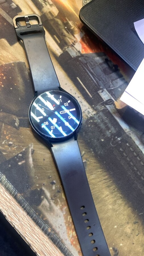 Часы Samsung Galaxy Watch 4 SM-R870