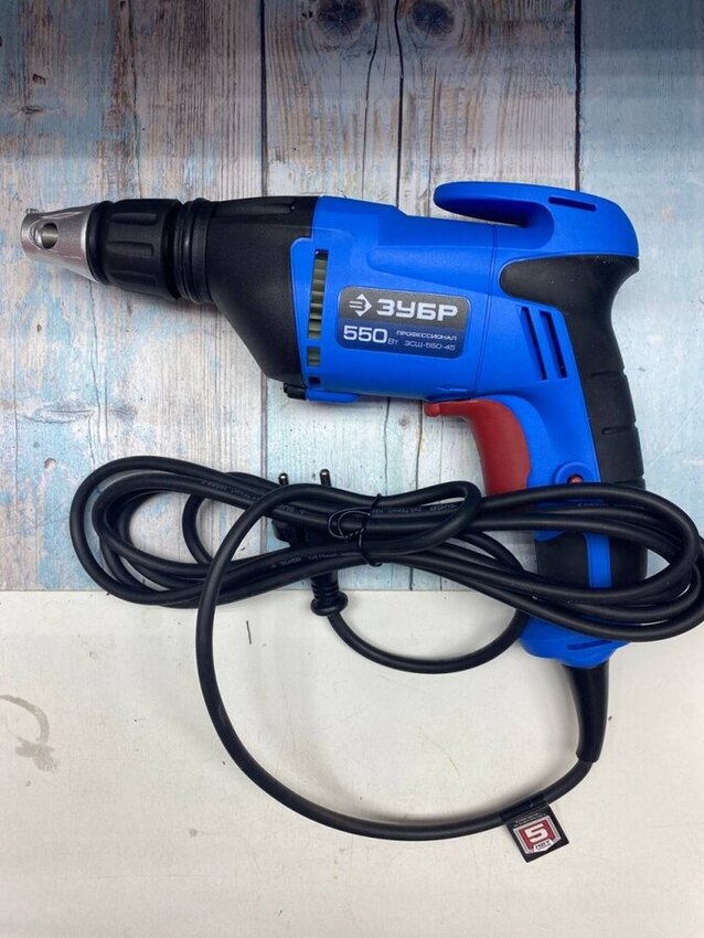 Шуруповерт сетевой ЗУБР ЭСШ-550-45