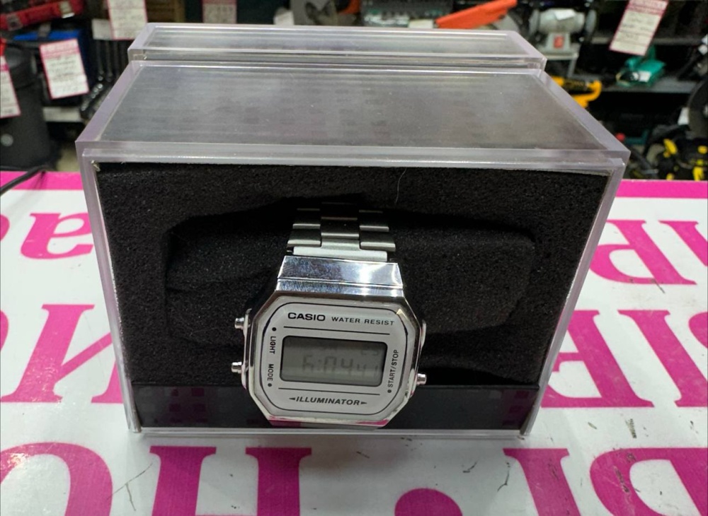 Часы  Casio A168