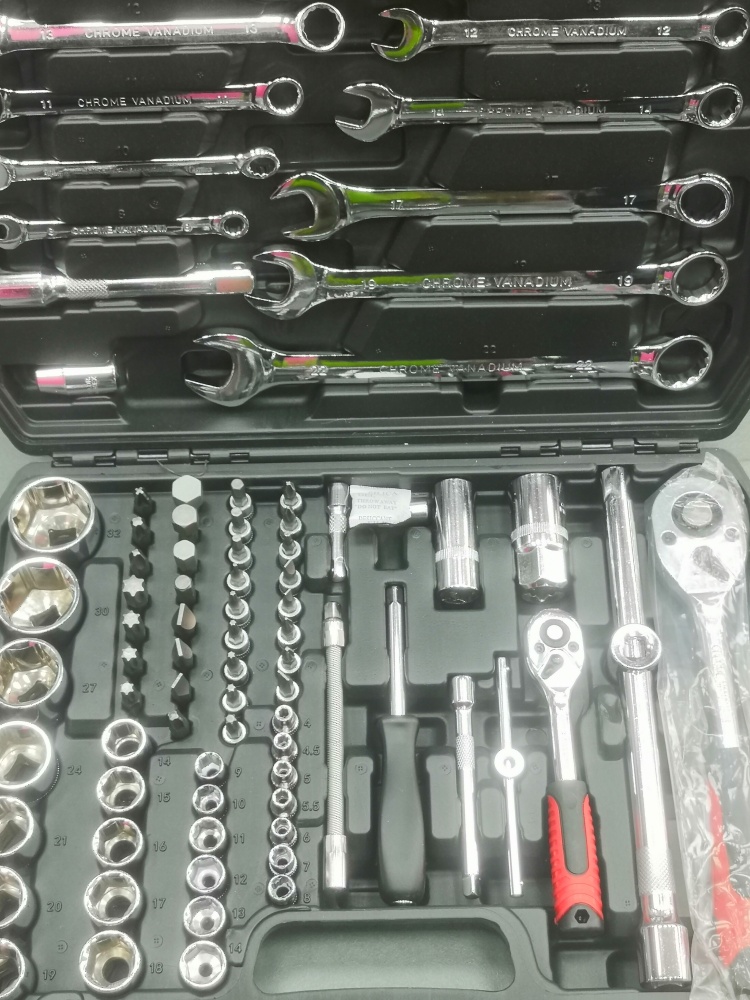 Набор ключей