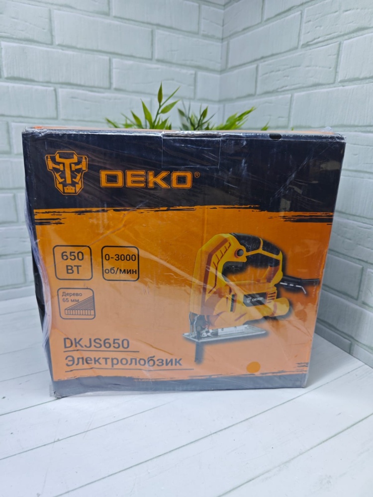 Лобзик Deko DKJS650