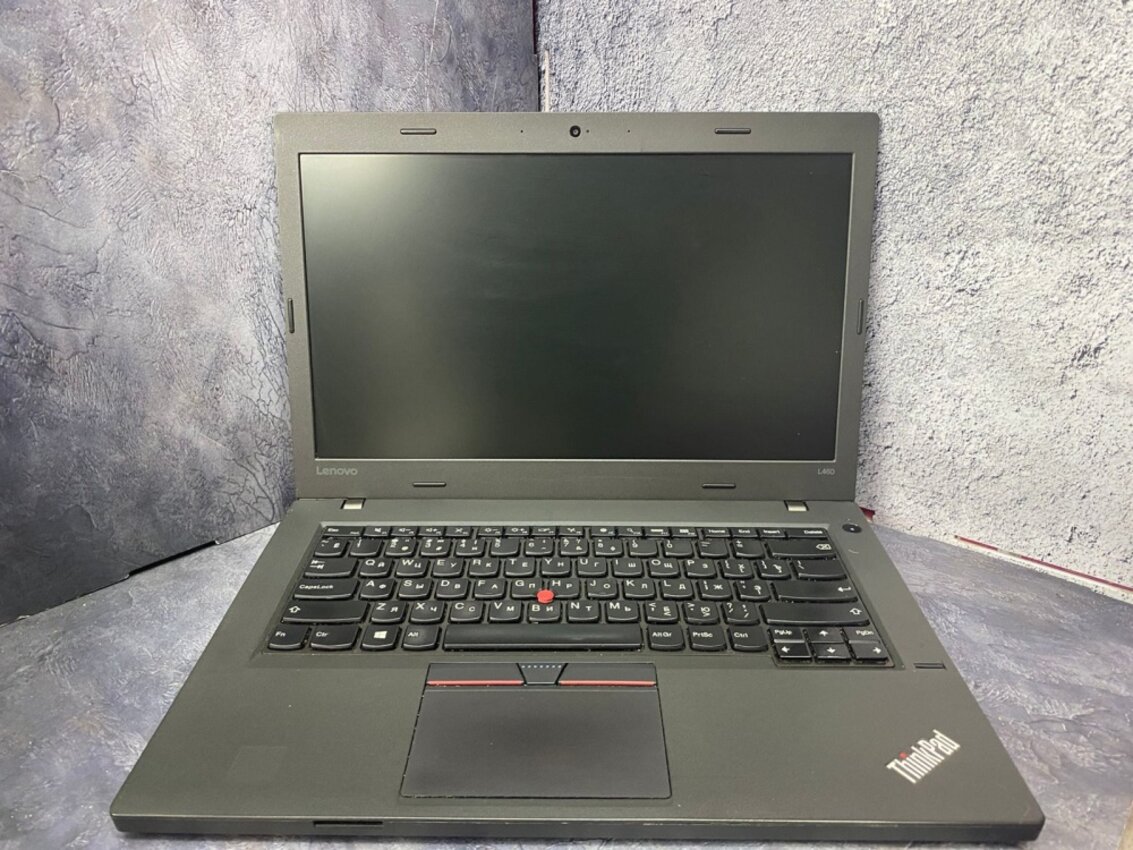 Ноутбук Lenovo (I5 7200\8ram\m2 240