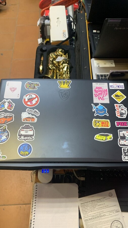 Ноутбук др марка MSI Katana