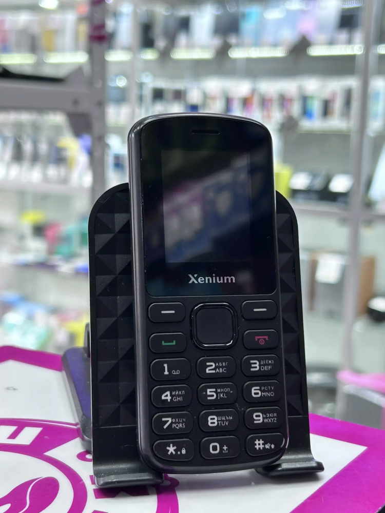 Мобильный телефон Philips Xenium x170