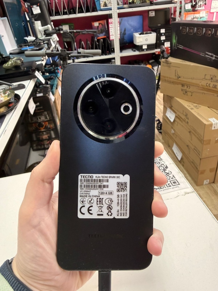 Мобильный телефон Tecno Spark 30C(4\128)