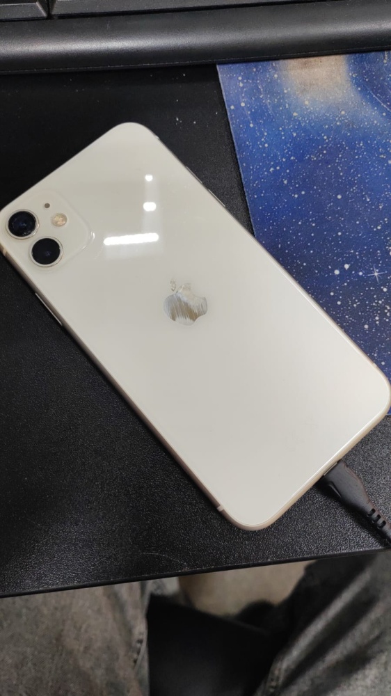 Смартфон iPhone 11 128 Gb