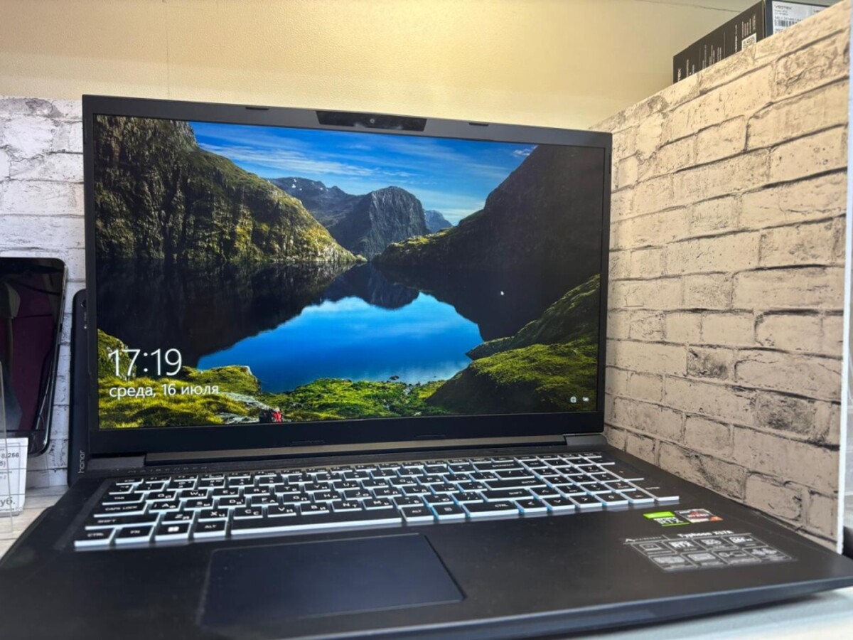 Ноутбук mAIBENBEN R//RTX3050