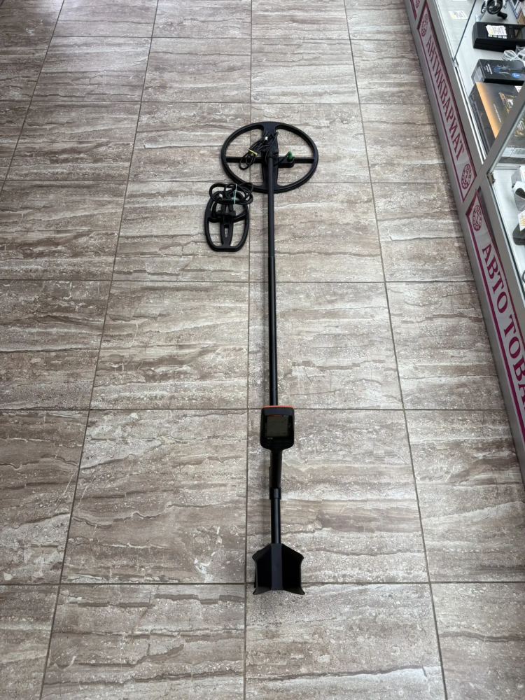 Металлодетектор QUEST B X5