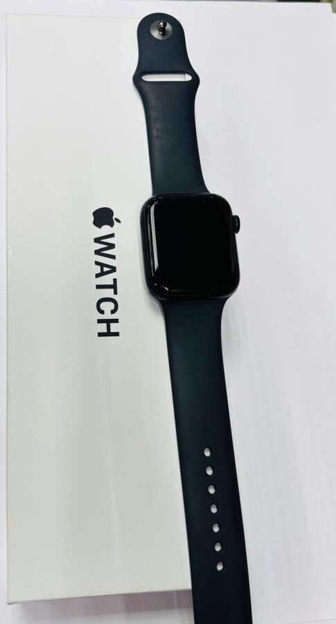 Часы Apple se G2 44