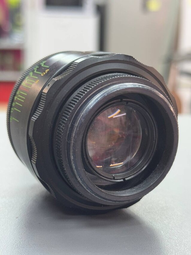 Советский мануальный объектив Гелиос 44-2 2/58