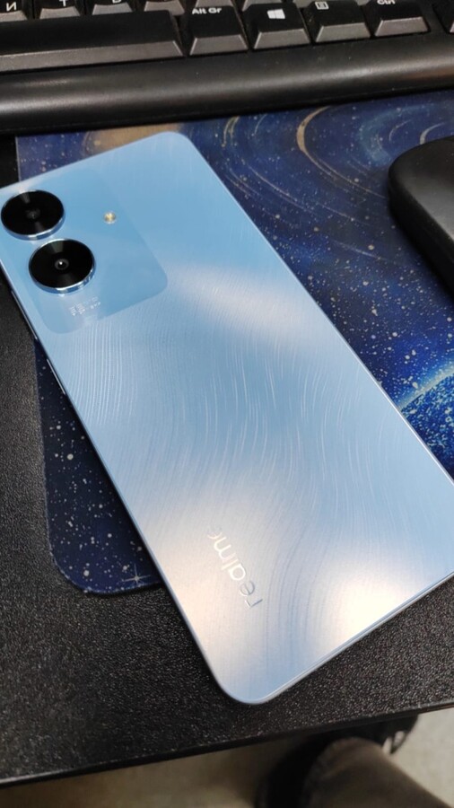 Смартфон Realme Note 60