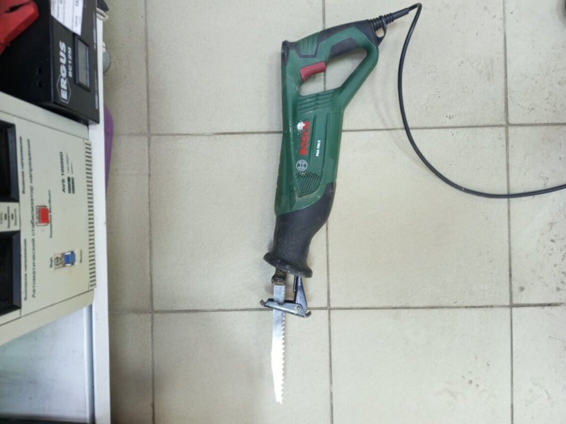 Сабельная пила  Bosch PSA700E
