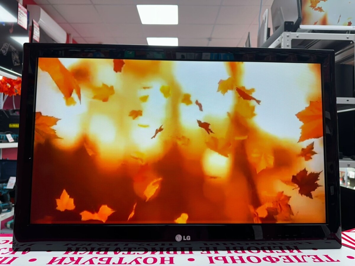 Телевизор LG 32le3300 -za 2011год