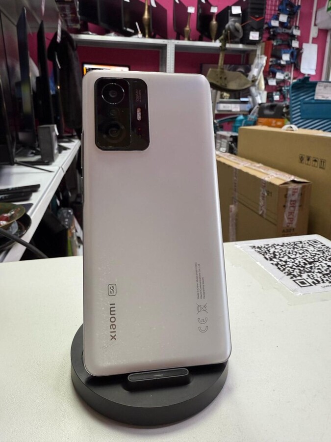 Смартфон Xiaomi MI 11T 8/128GB