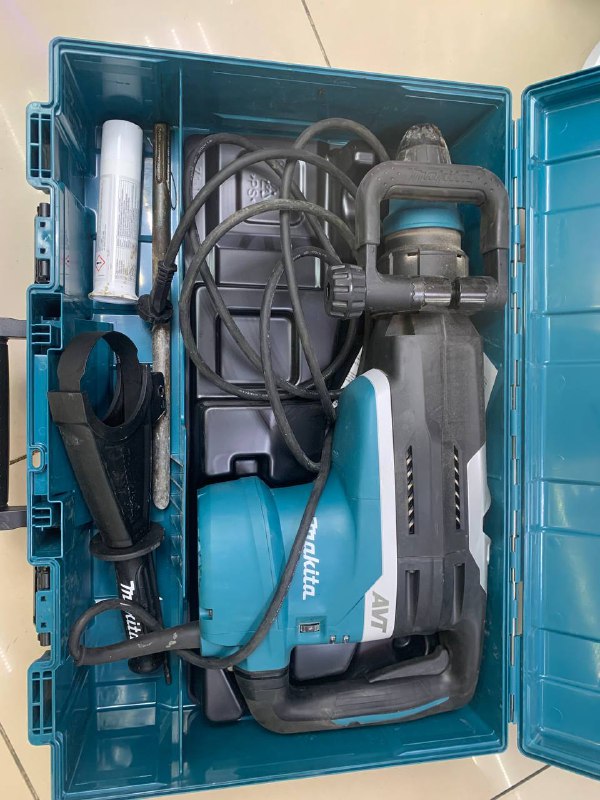 Перфоратор Makita 5212c