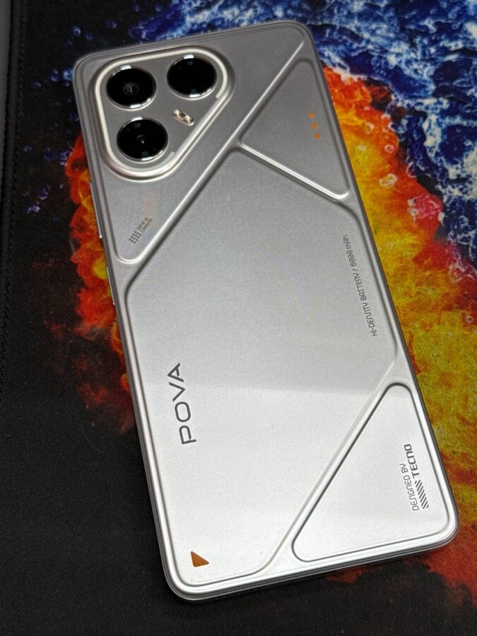 Мобильный телефон Tecno pova 7 5g 8/128