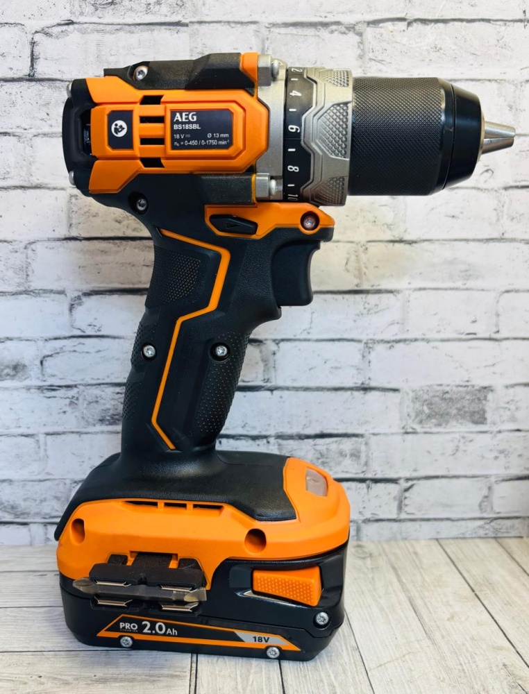 Шуруповерт AEG bs18sbl