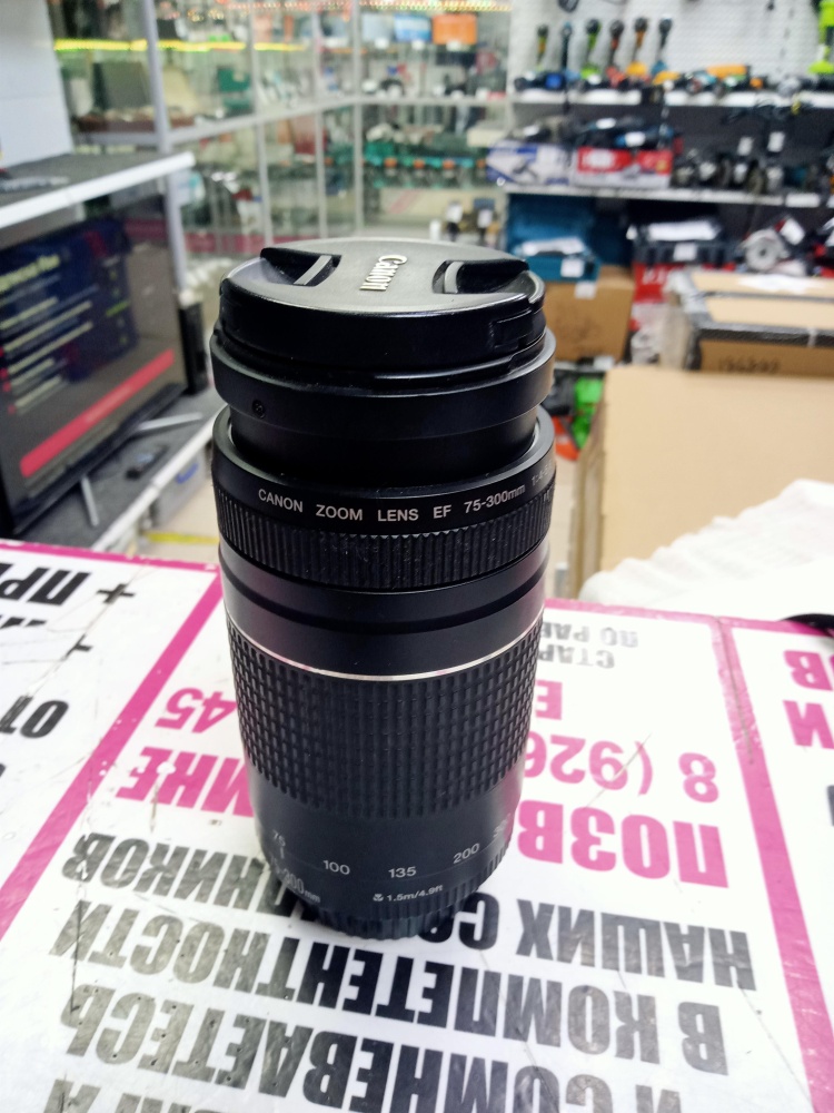 Объектив CANON EF 75-300