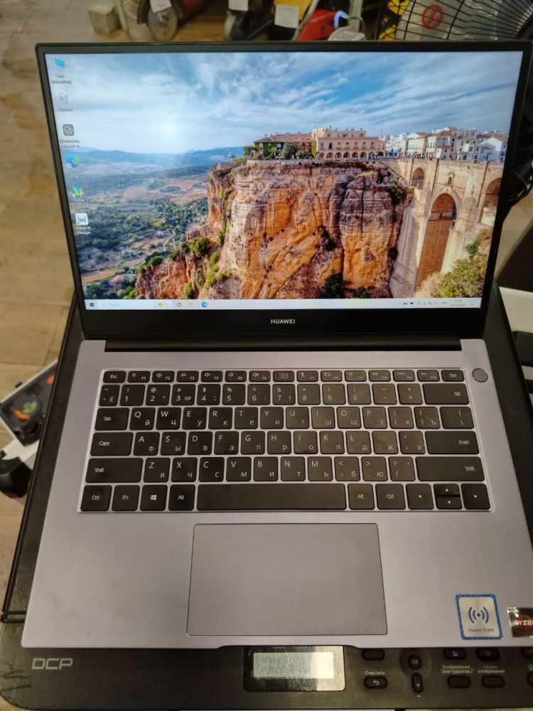 Ноутбук Huawei MateBook D14