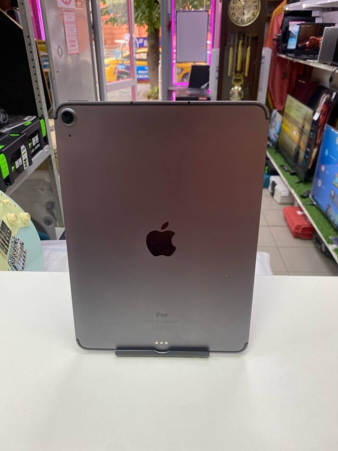 Планшет Apple iPad Air 4 поколения 64gb LTE