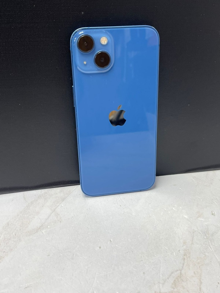 Смартфон iPhone 13 128 Gb