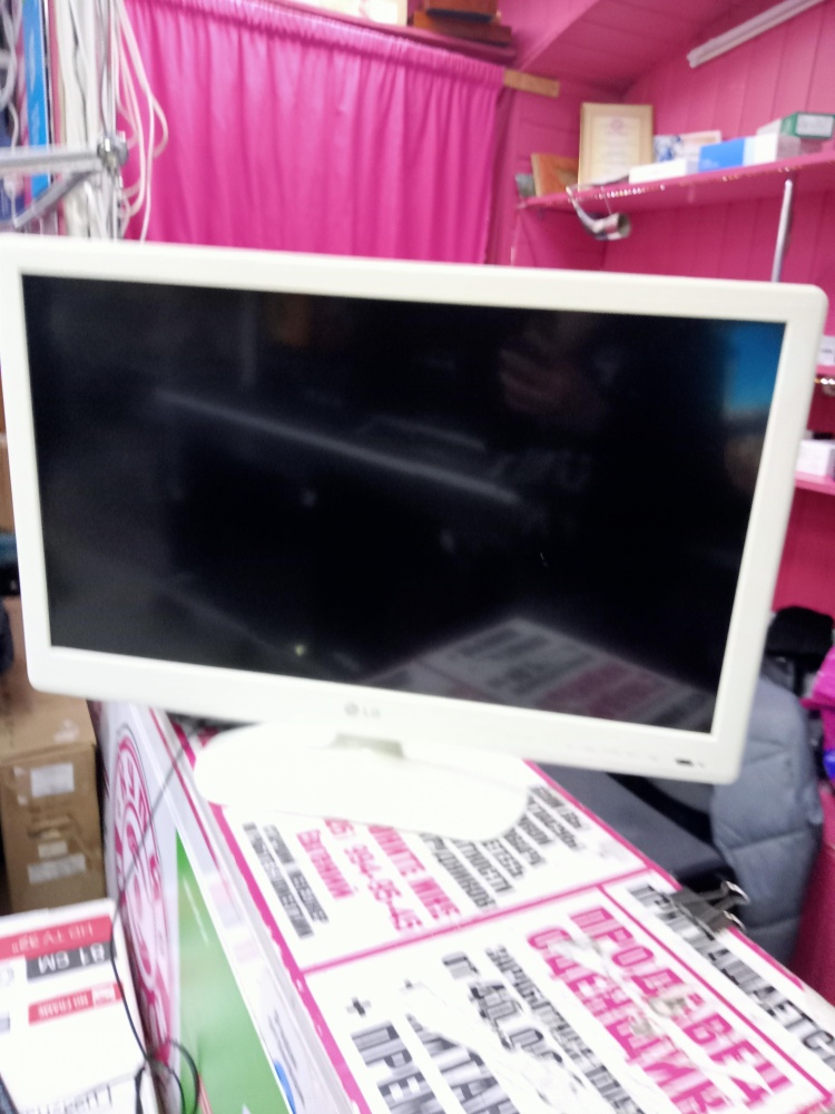Телевизор LG 26LS3590