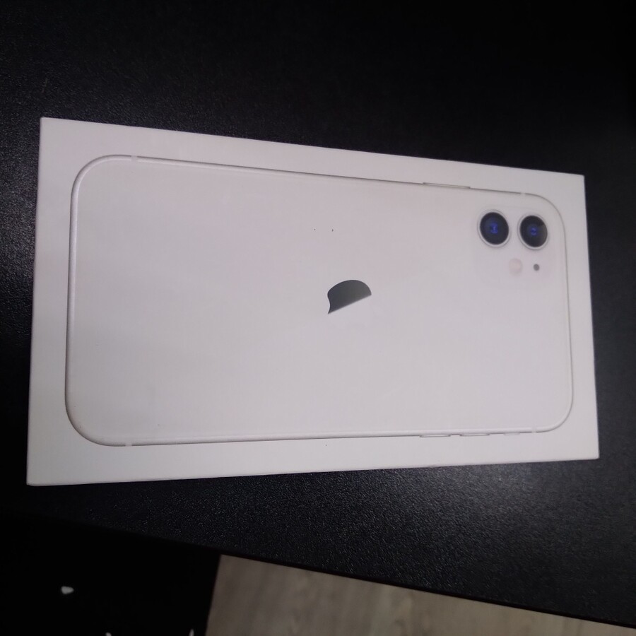 Смартфон iPhone 11 128 Gb