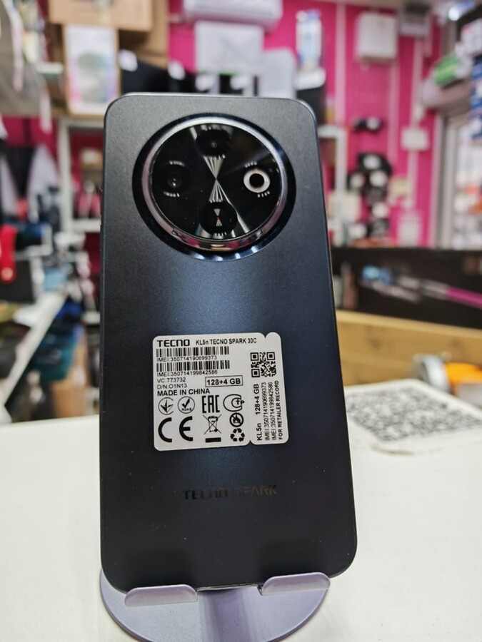 Мобильный телефон Tecno Spark 30C 4/128gb