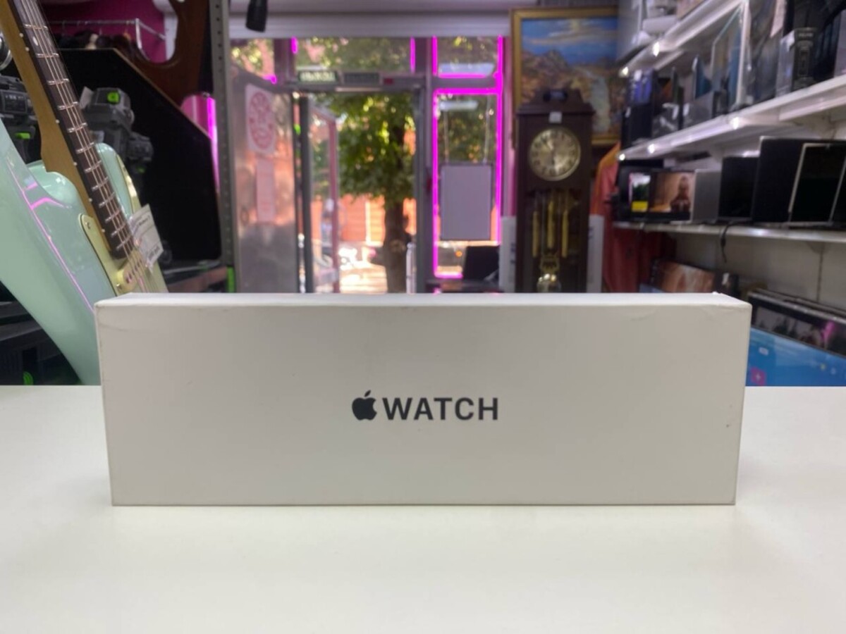 Часы Apple Se gen 2 40mm