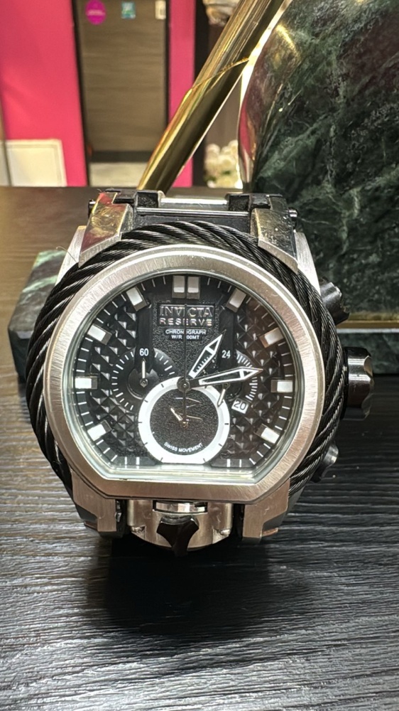 Часы invicta Bolt Zeus