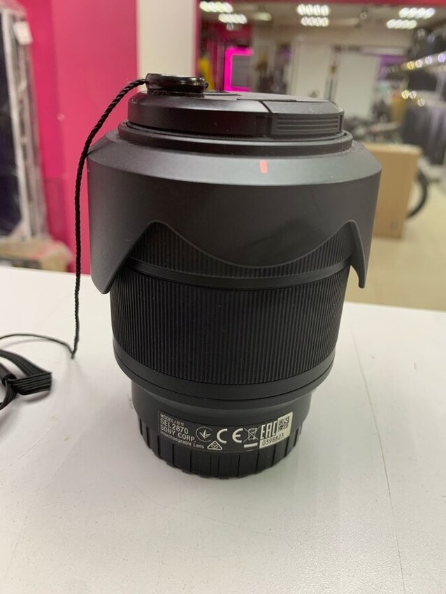 Объектив SONY FE 3.5-5.6/28-70 OSS