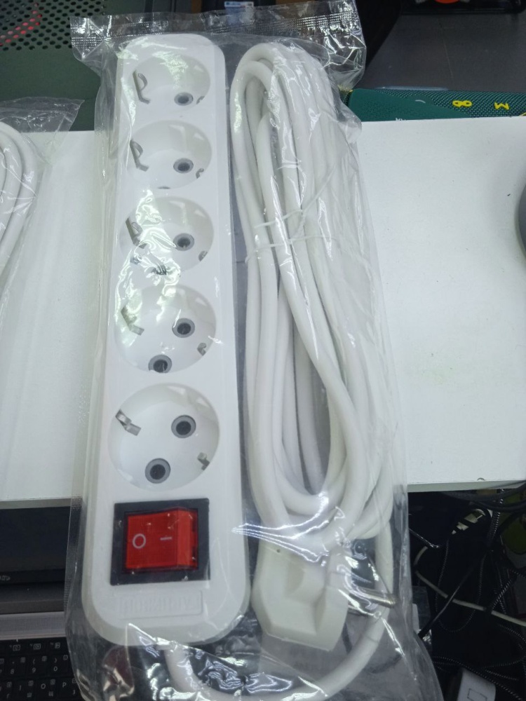 Удлинитель 5м, 5 розеток