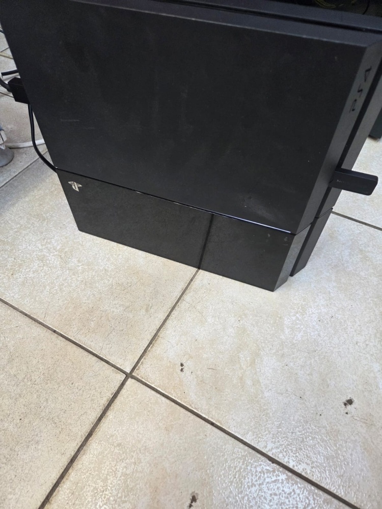 Игровая приставка Sony PlayStation 4 fat 500gb