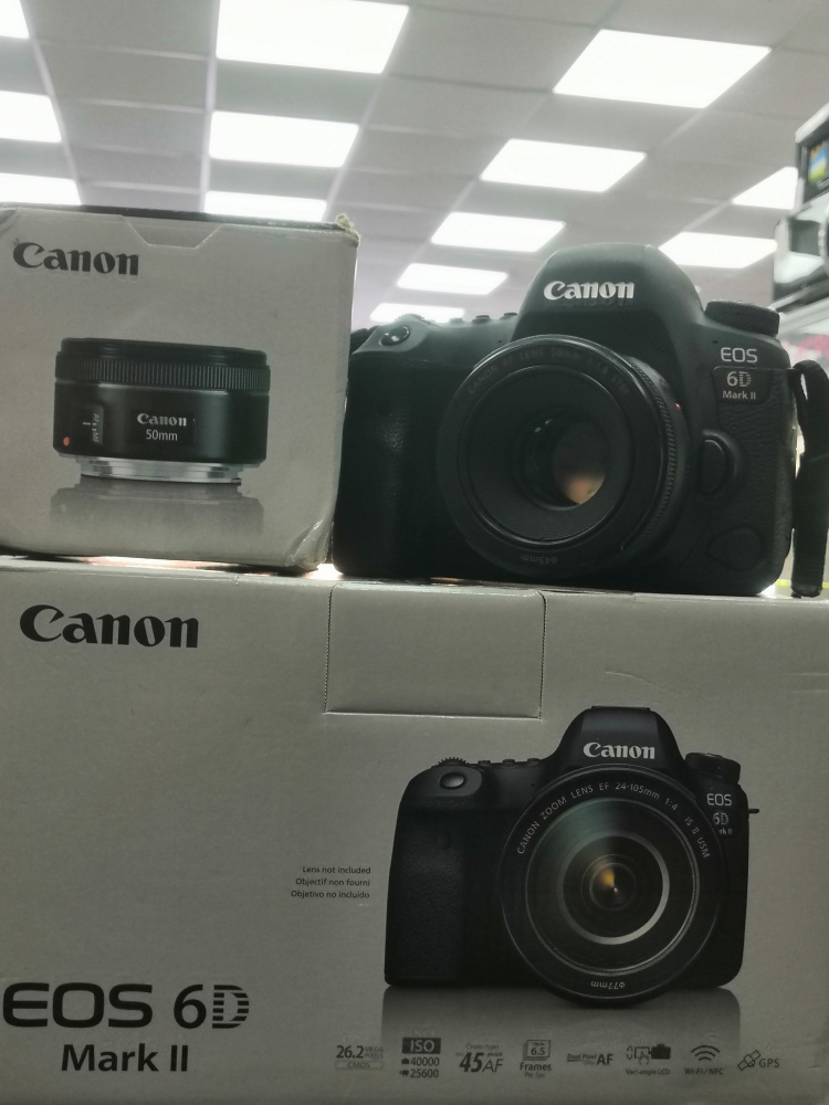 Фотоаппарат Canon 6D Mark II