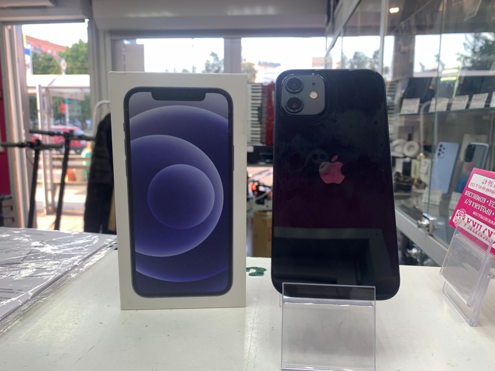Смартфон iPhone 12 64 Gb