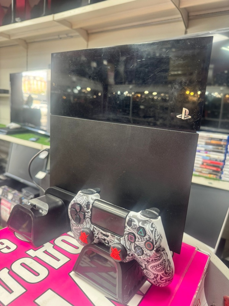 Игровая приставка Sony PlayStation 4 fat 500Gb
