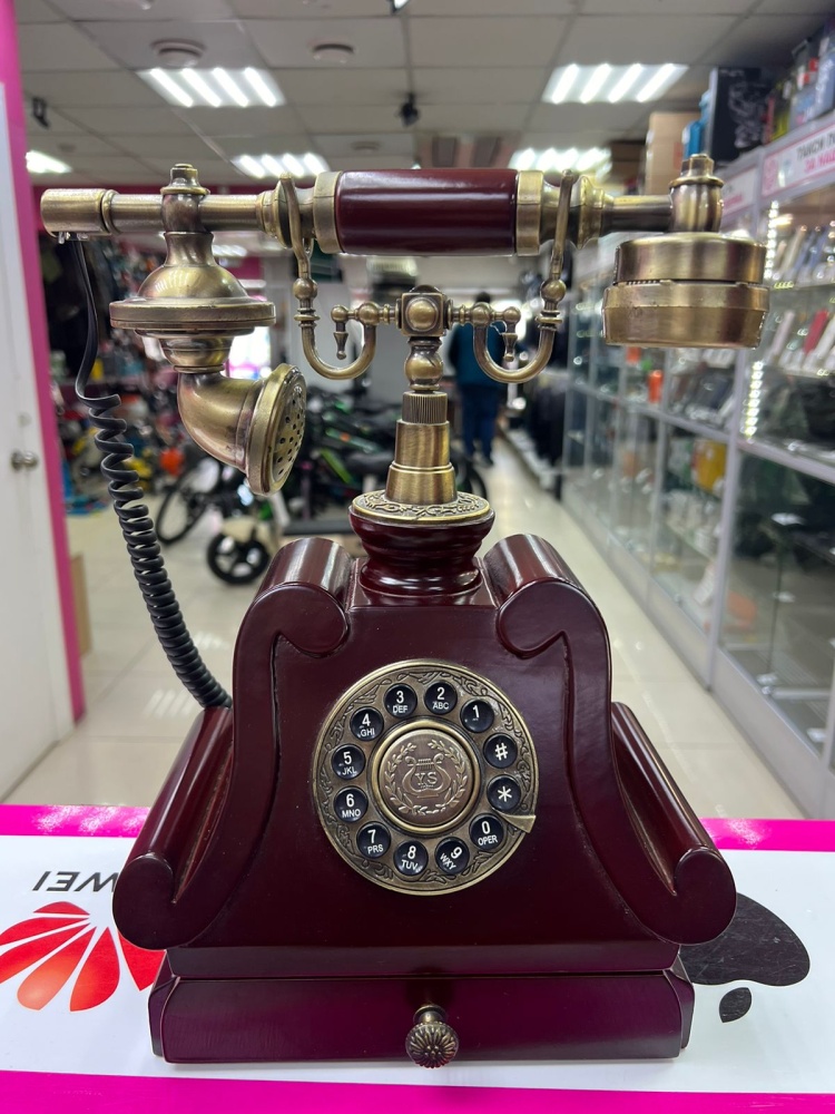 Прочая аудио-аппаратура Сационарный телефон винтажный ретро