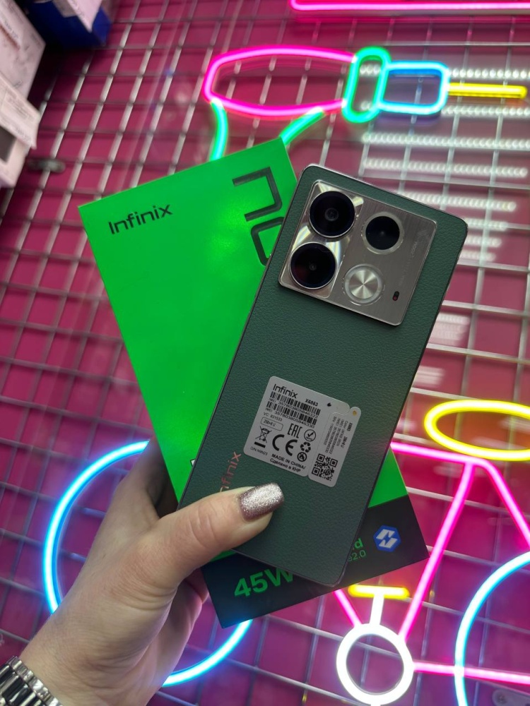 Мобильный телефон Infinix NOTE 40  8\256