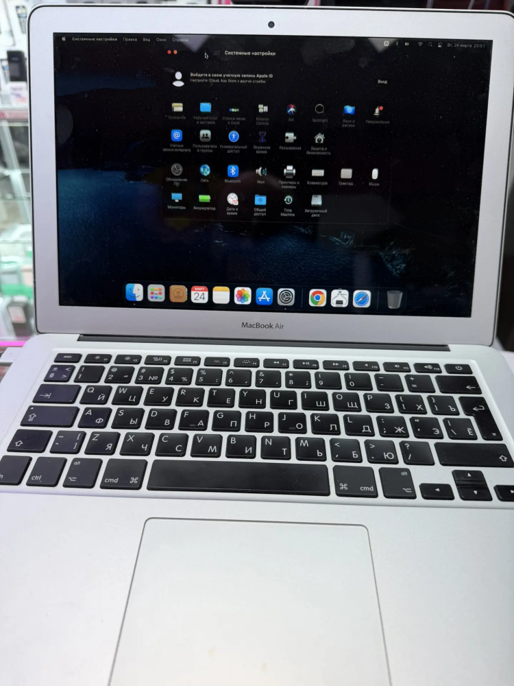 Ноутбук Macbook Air 2013 i5/4/128