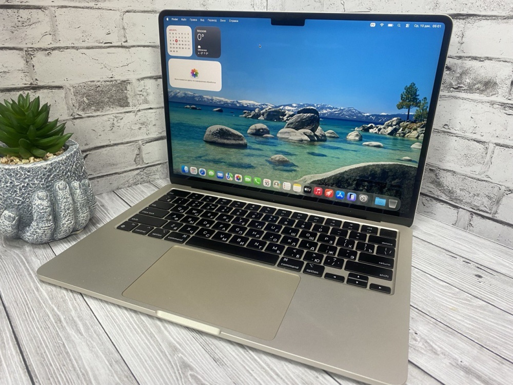 MacBook Air 13 M2 2022 8/256gb