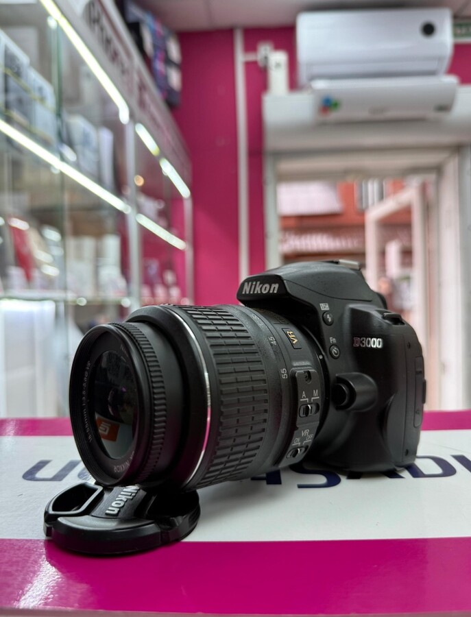 Фотоаппарат Nikon D3000 18-55VR AF-S