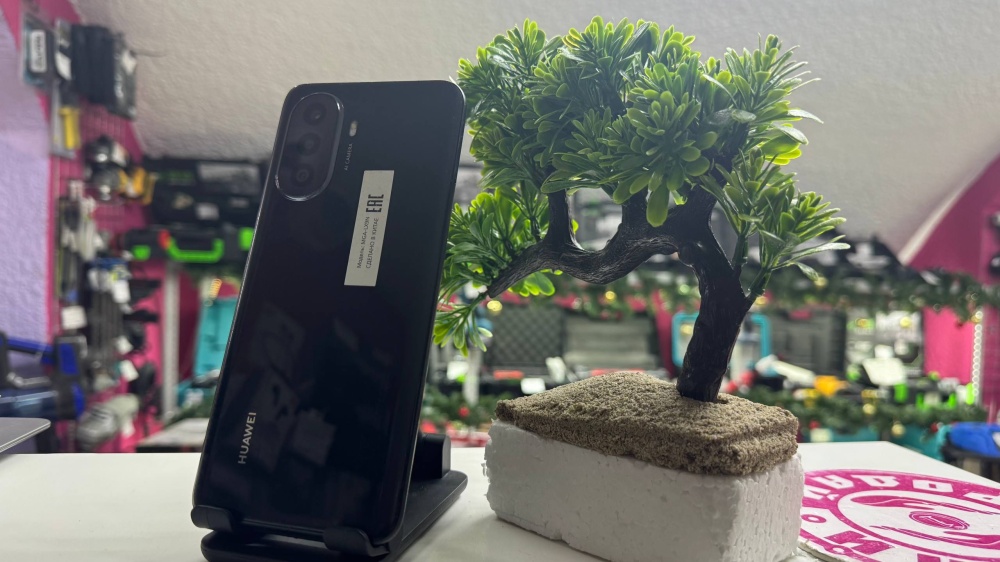 Смартфон Huawei Y70 4/64