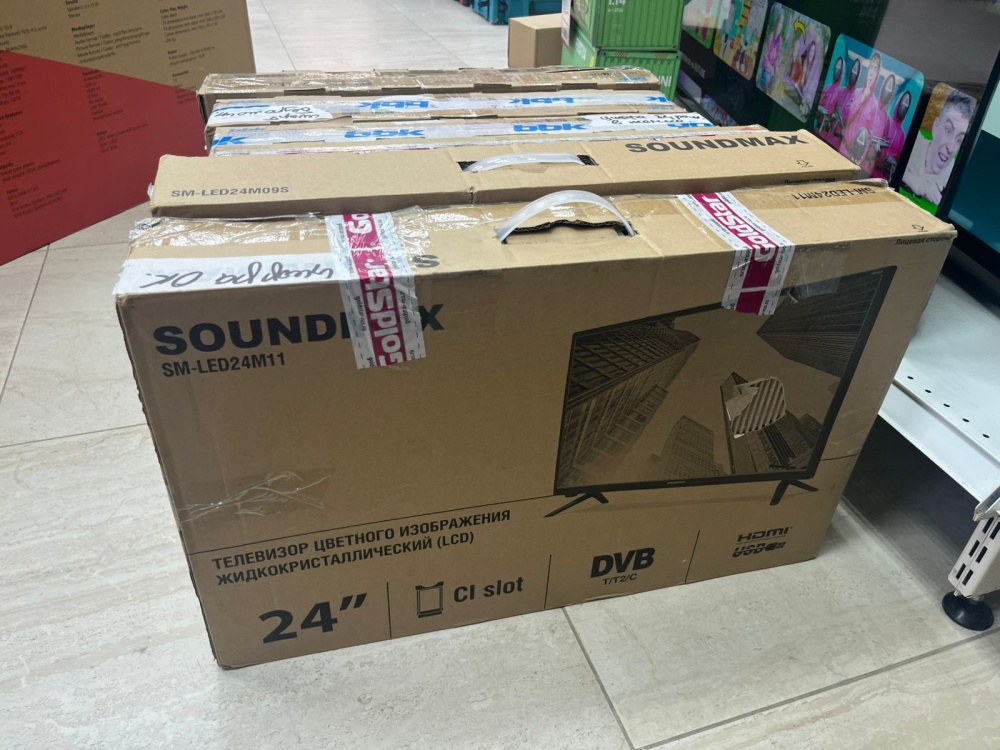 /Телевизор Soundmax 24* SM-LED24M11